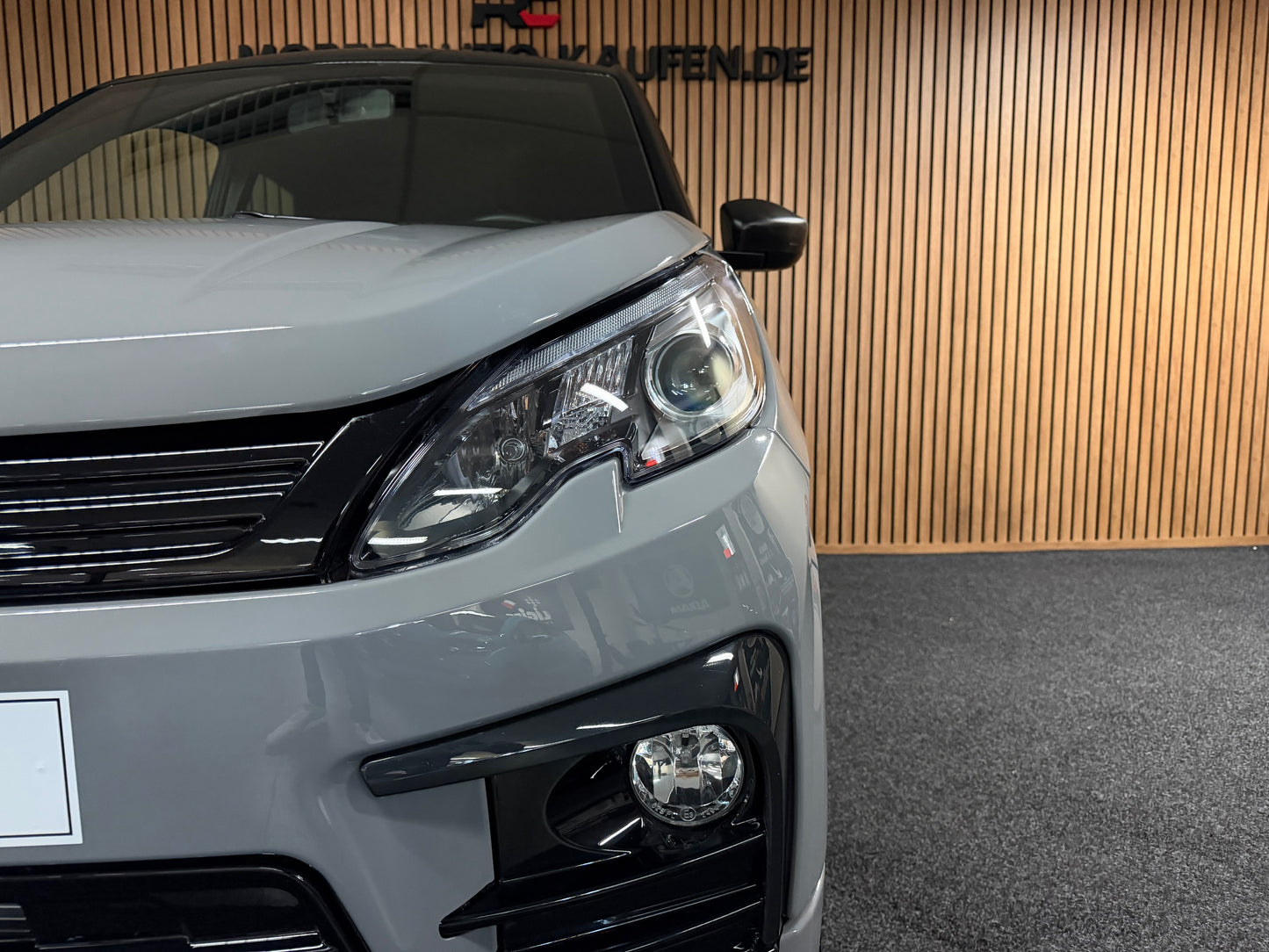 Ligier JS60 Ultimate Sport | 511 KM | FULL OPTION | Servo | KLIMA | 8 PS DCI Motor | Ambilight | Sitzheizung| Apple Carplay | 45 km/h | Innerhalb 250 KM Kostenlose Lieferung | Mopedauto | Leichtmobile