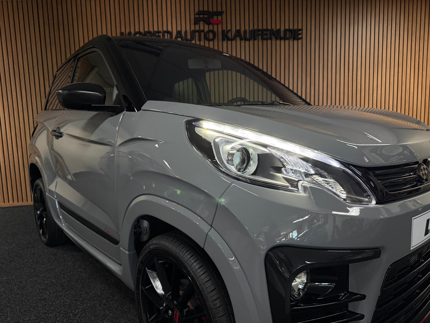 Ligier JS60 Ultimate Sport | 511 KM | FULL OPTION | Servo | KLIMA | 8 PS DCI Motor | Ambilight | Sitzheizung| Apple Carplay | 45 km/h | Innerhalb 250 KM Kostenlose Lieferung | Mopedauto | Leichtmobile