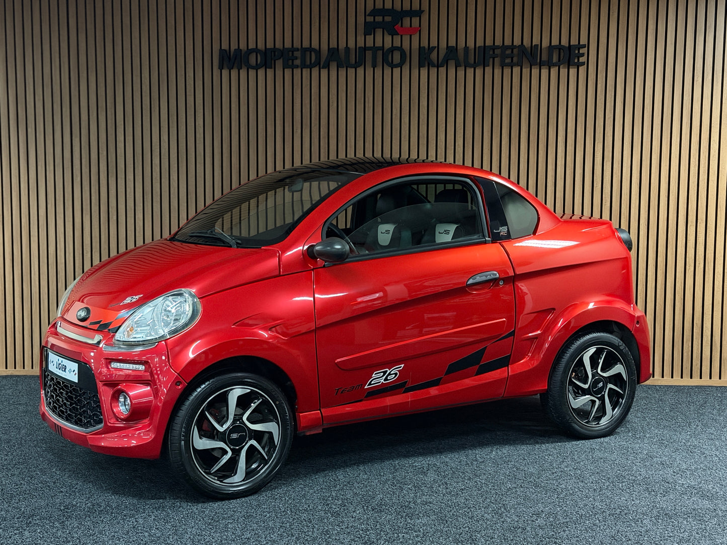 Ligier JSRC Coupé Team 26 Edition| leiser DCI Motor | 45 km/h | Innerhalb 250 KM Kostenlose Lieferung | Mopedauto | Leichtmobile