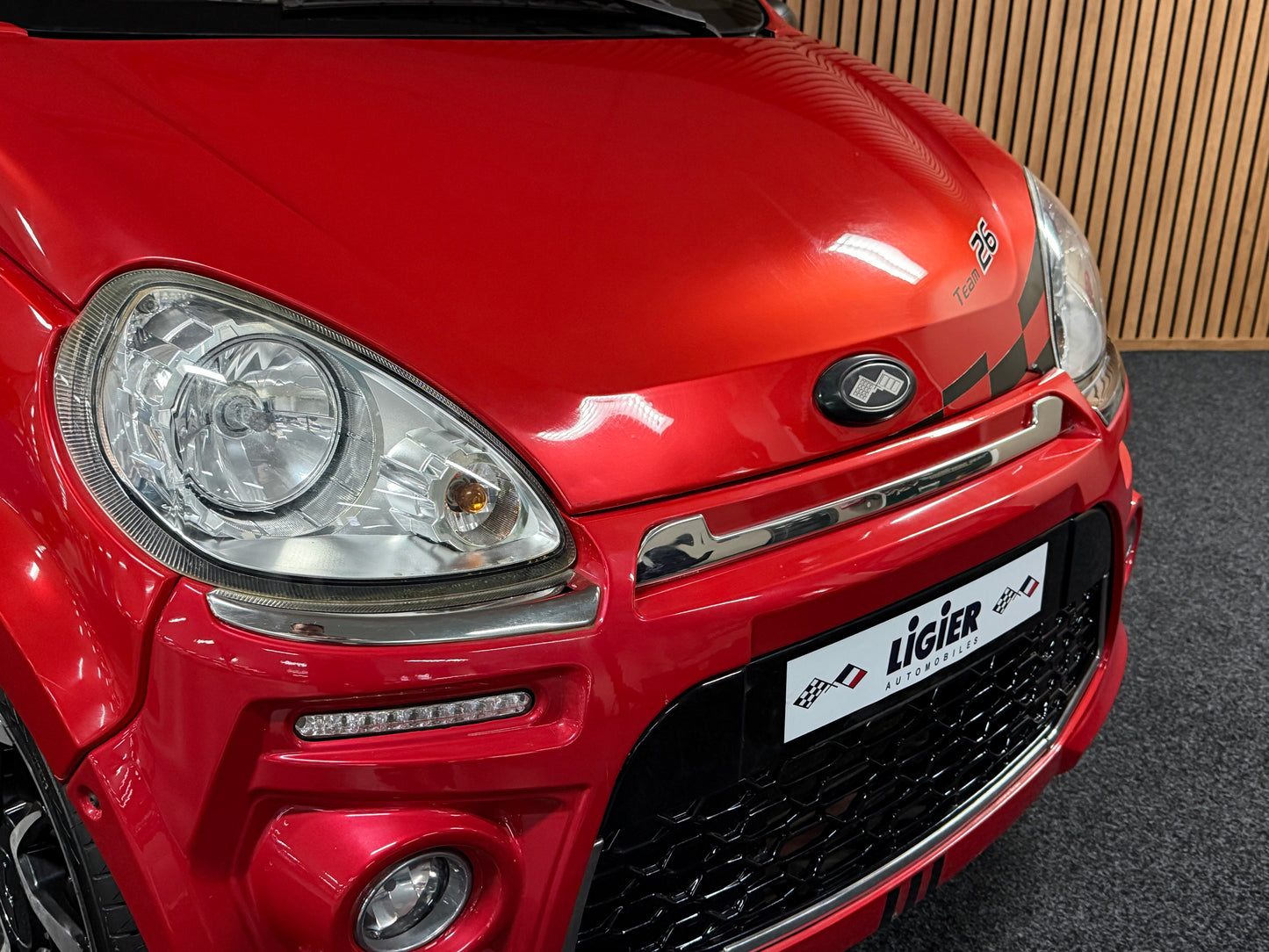 Ligier JSRC Coupé Team 26 Edition| leiser DCI Motor | 45 km/h | Innerhalb 250 KM Kostenlose Lieferung | Mopedauto | Leichtmobile