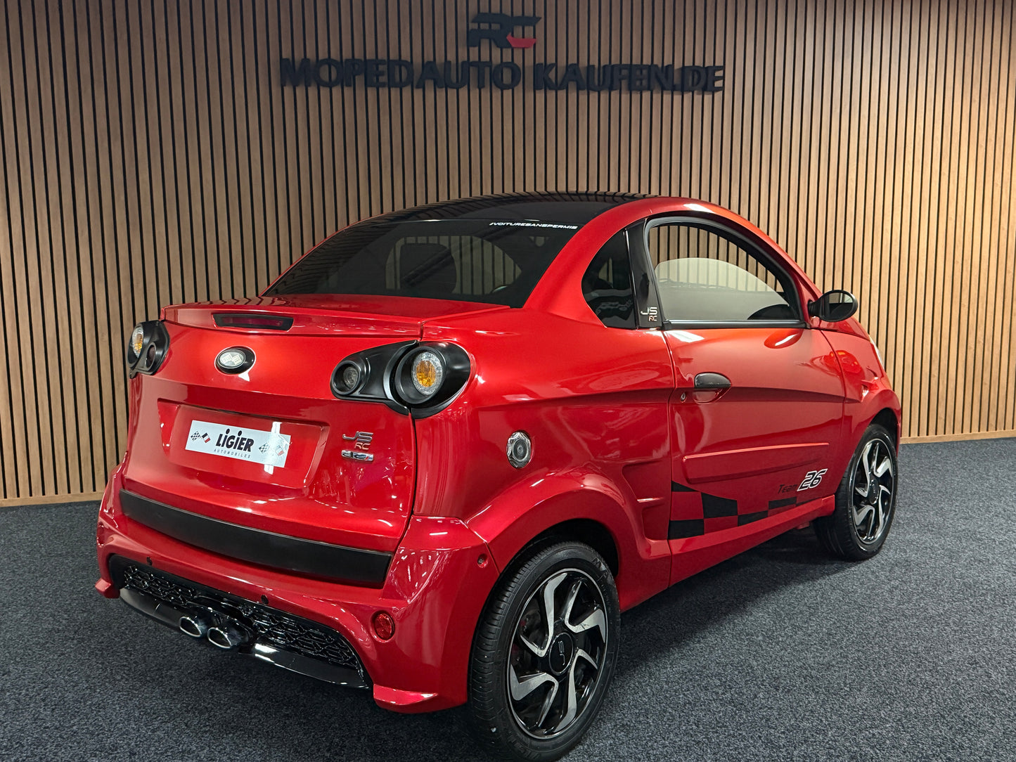 Ligier JSRC Coupé Team 26 Edition| leiser DCI Motor | 45 km/h | Innerhalb 250 KM Kostenlose Lieferung | Mopedauto | Leichtmobile