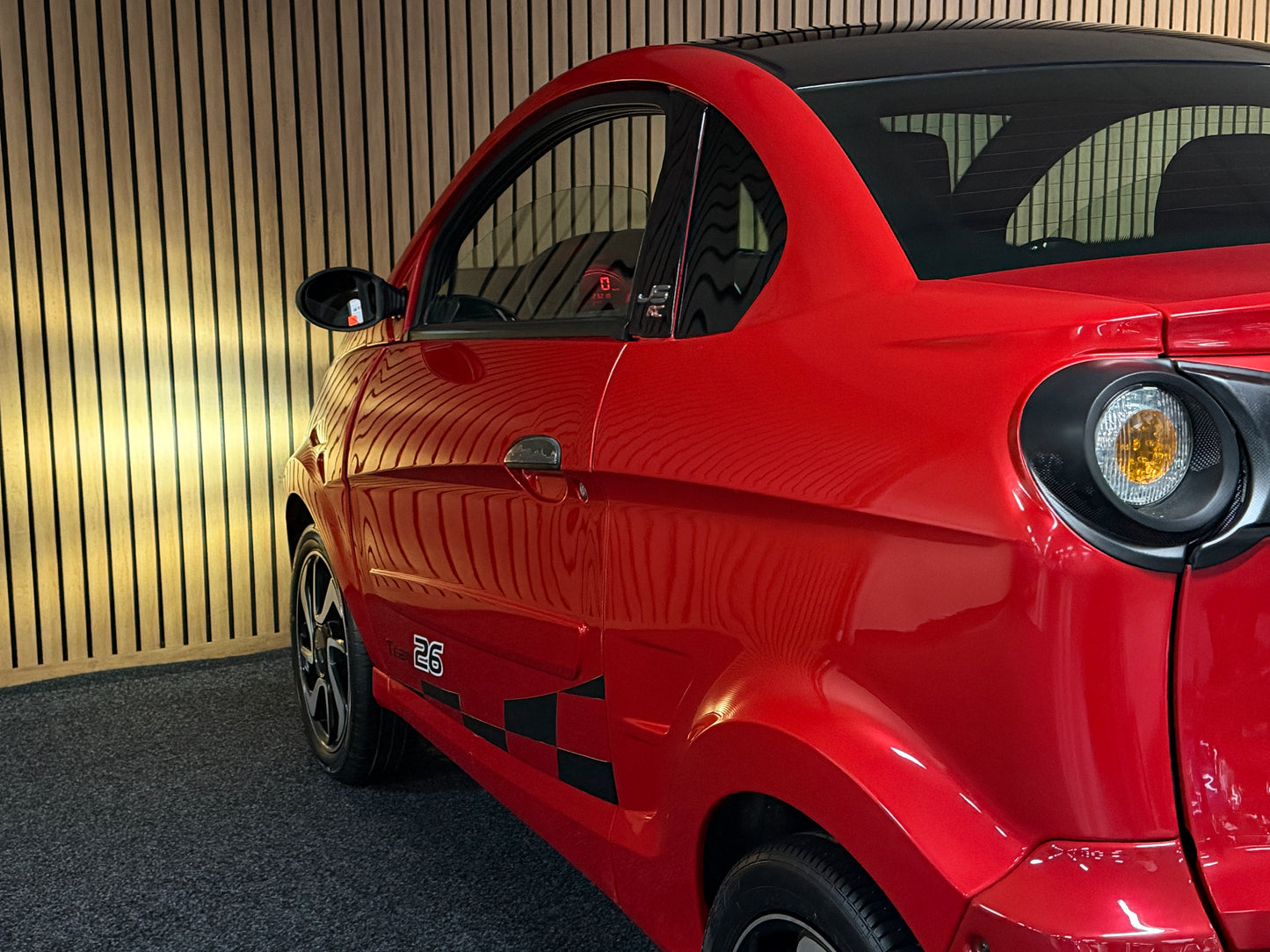 Ligier JSRC Coupé Team 26 Edition| leiser DCI Motor | 45 km/h | Innerhalb 250 KM Kostenlose Lieferung | Mopedauto | Leichtmobile