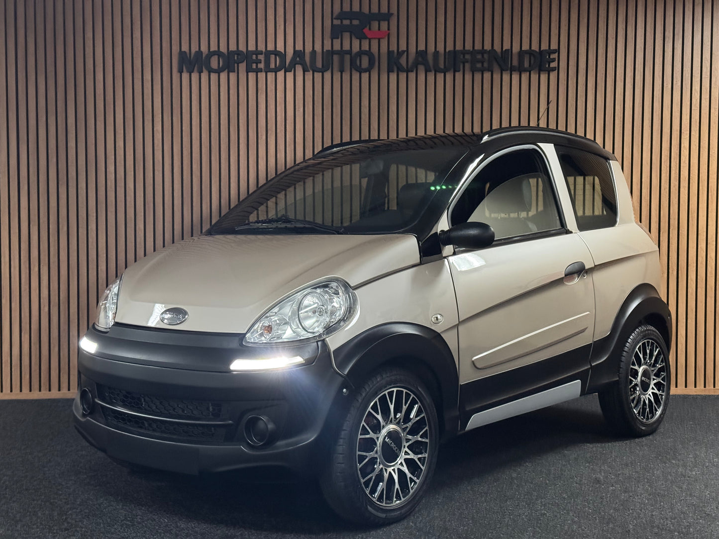 Microcar Mgo Paris | leiser DCI Motor | 45 km/h | Innerhalb 250 KM Kostenlose Lieferung | Mopedauto | Leichtmobile