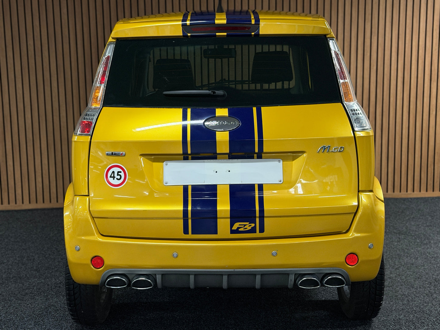 Microcar M.GO F8 Sport Gold | leiser DCI Motor | 45 km/h | Innerhalb 250 KM Kostenlose Lieferung | Mopedauto | Leichtmobile