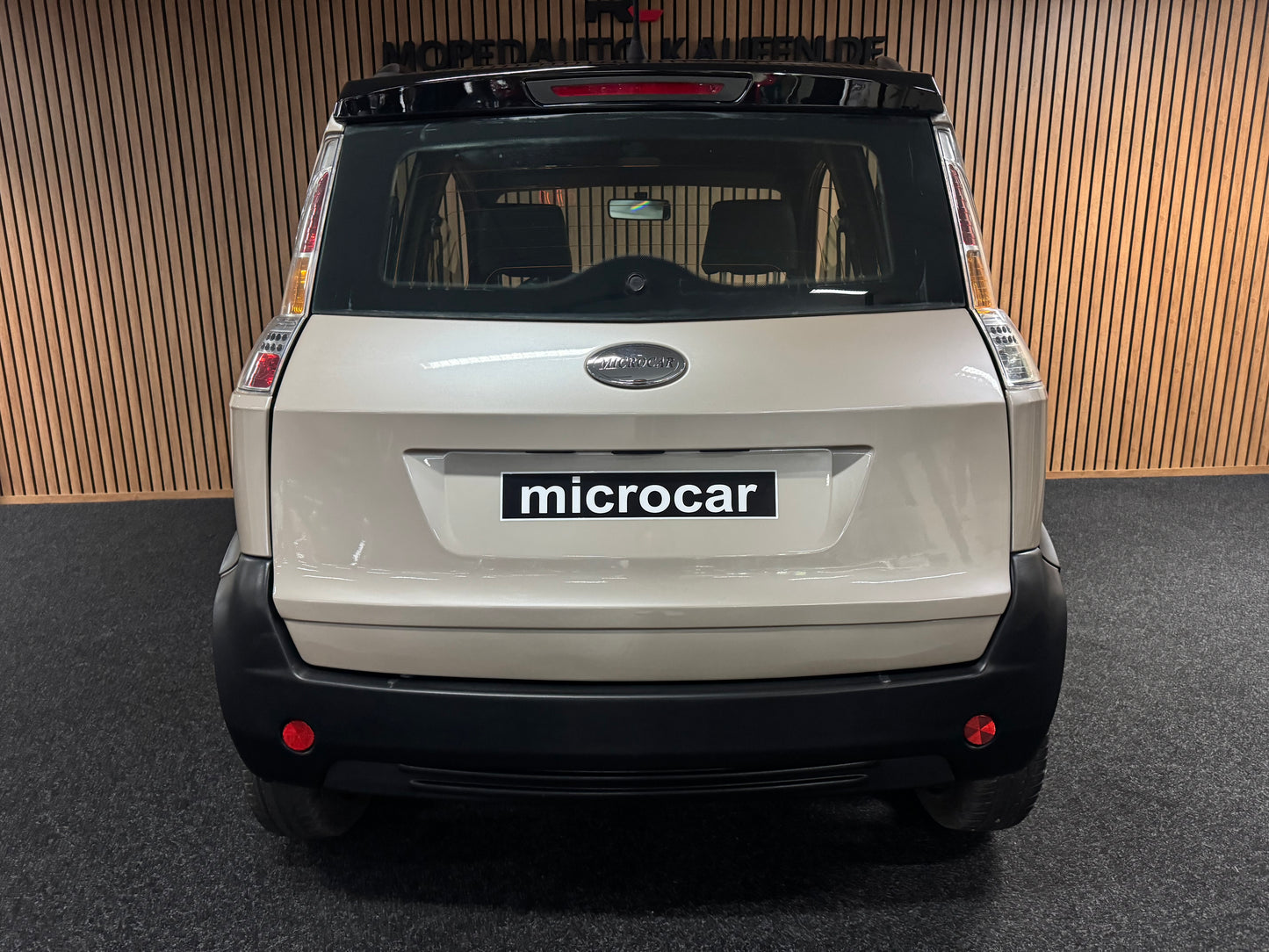 Microcar Mgo Paris | leiser DCI Motor | 45 km/h | Innerhalb 250 KM Kostenlose Lieferung | Mopedauto | Leichtmobile