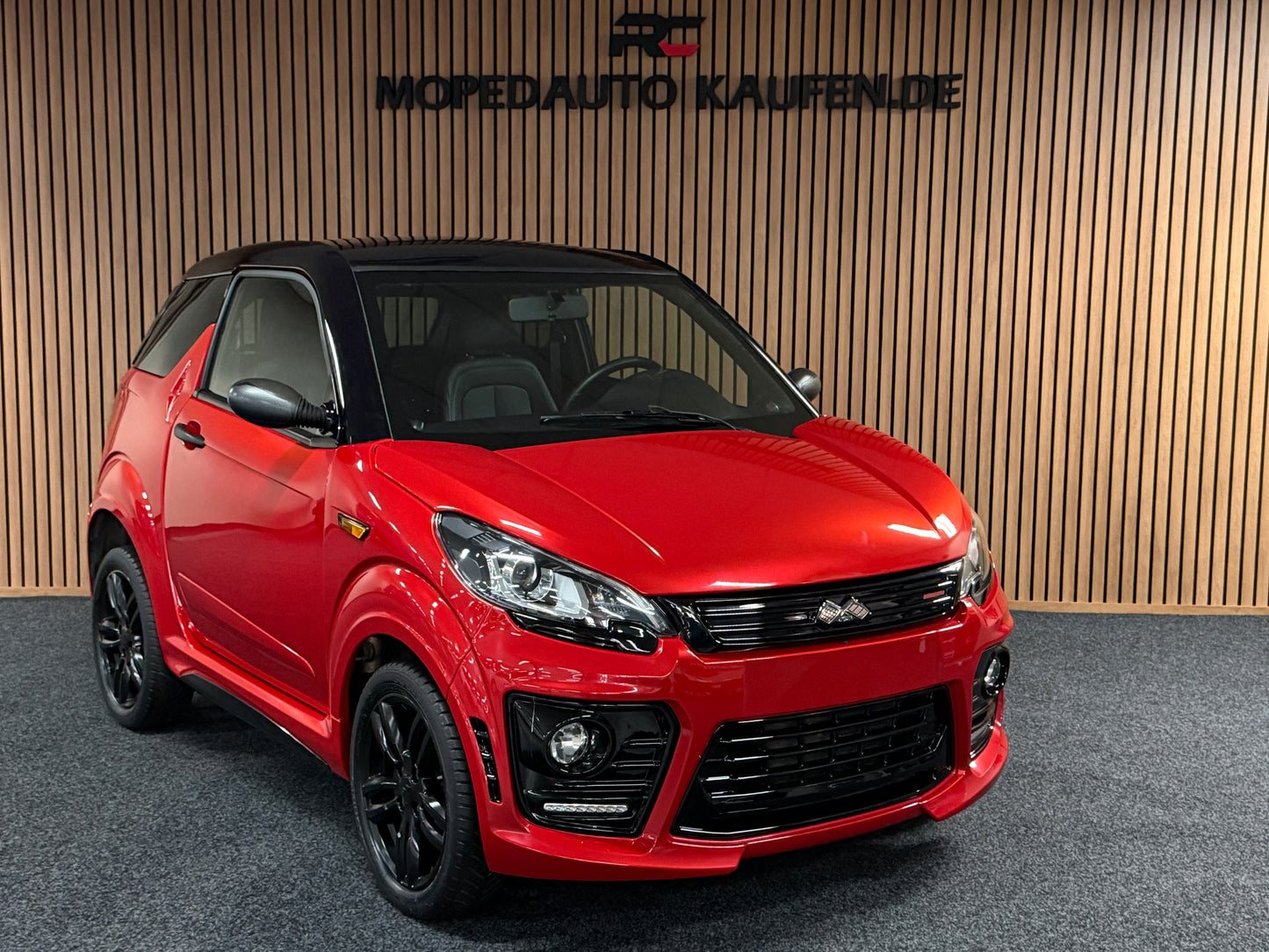 Ligier JS50 Sport | 8 PS DCI Leiser Motor | 45 km/h | Rückfahrkamera | Innerhalb 250 KM Kostenlose Lieferung | Mopedauto | Leichtmobile