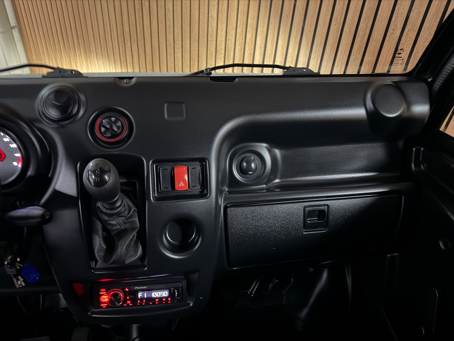 Aixam D-truck Kastenwagen 2023 | 8 PS Motor | 45 km/h | Innerhalb 250 KM Kostenlose Lieferung | Mopedauto | Leichtmobile