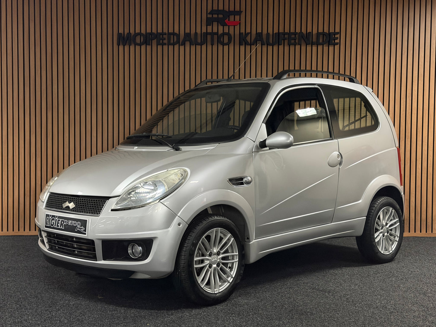Ligier X-Too R Sport | leiser DCI Motor | 45 km/h | Innerhalb 250 KM Kostenlose Lieferung | Mopedauto | Leichtmobile
