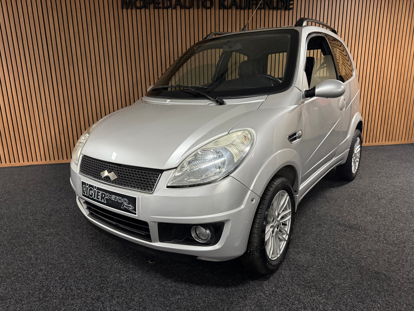 Ligier X-Too R Sport | leiser DCI Motor | 45 km/h | Innerhalb 250 KM Kostenlose Lieferung | Mopedauto | Leichtmobile