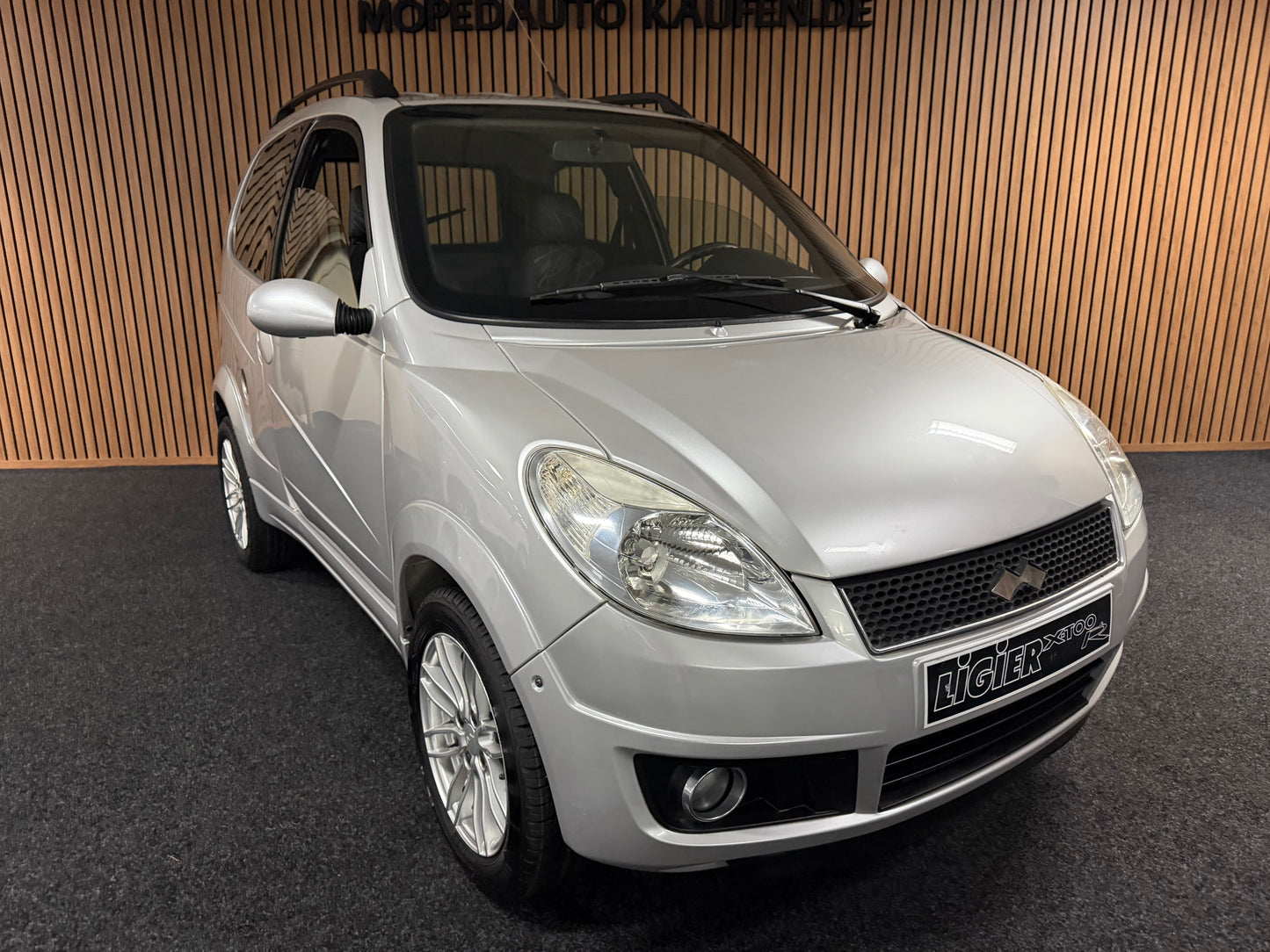 Ligier X-Too R Sport | leiser DCI Motor | 45 km/h | Innerhalb 250 KM Kostenlose Lieferung | Mopedauto | Leichtmobile