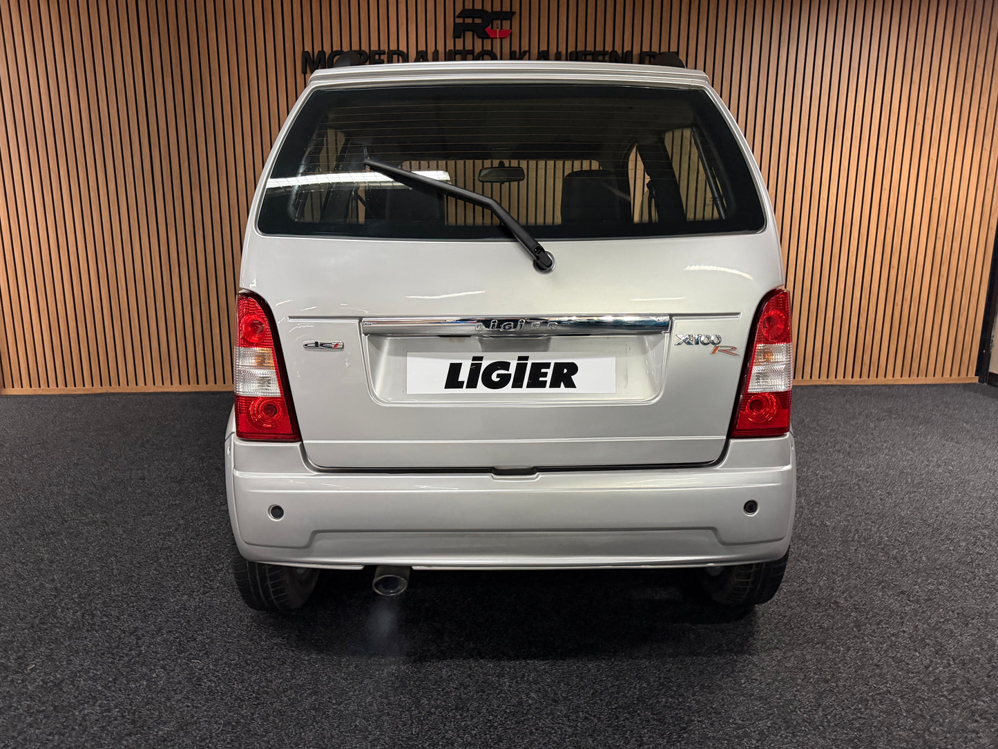 Ligier X-Too R Sport | leiser DCI Motor | 45 km/h | Innerhalb 250 KM Kostenlose Lieferung | Mopedauto | Leichtmobile