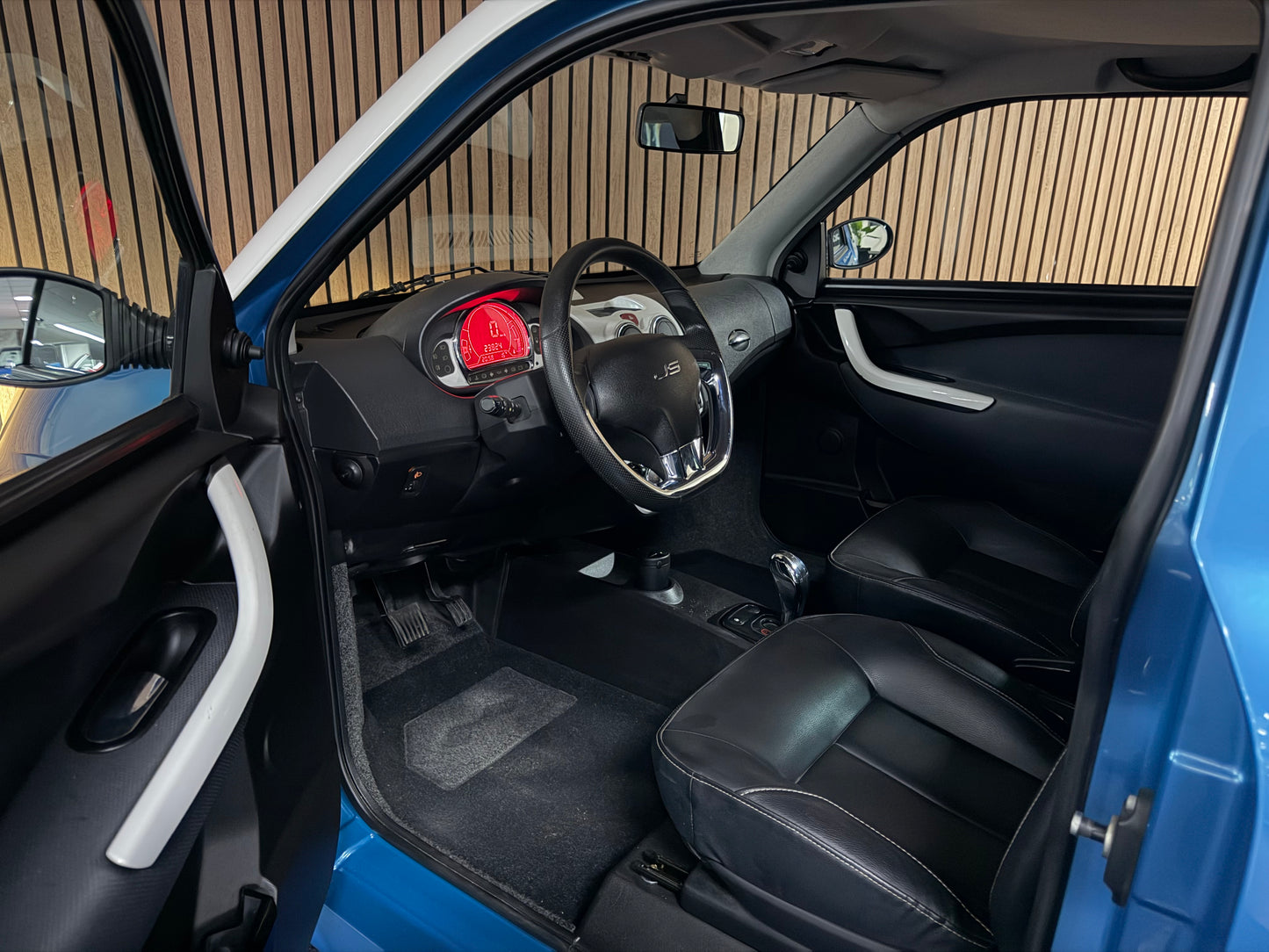 Ligier JS50 Blueline | Chrome Edition | leiser DCI Motor | 45 km/h | Innerhalb 250 KM Kostenlose Lieferung | Mopedauto | Leichtmobile