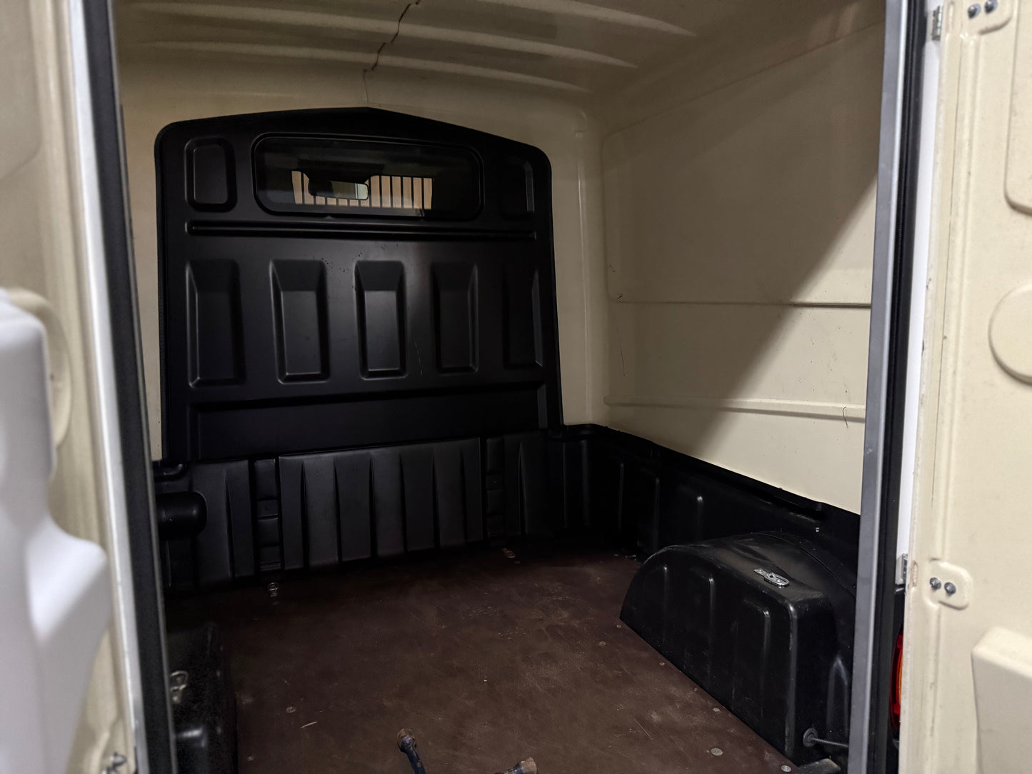 Aixam D-Truck Kastenwagen | 8 PS Motor | 45 km/h | Innerhalb 250 KM Kostenlose Lieferung | Mopedauto | Leichtmobile